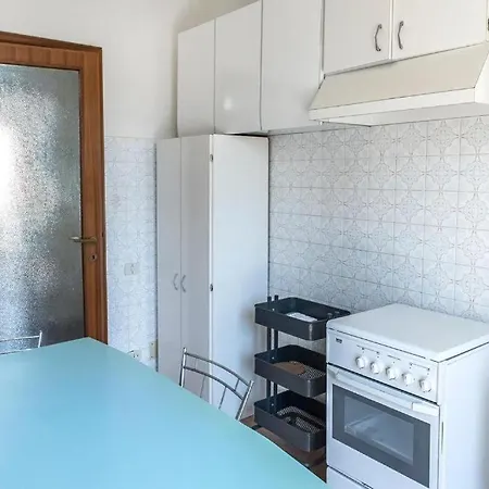 Trilocale A 50mt Dal Mare, - M077 Διαμέρισμα