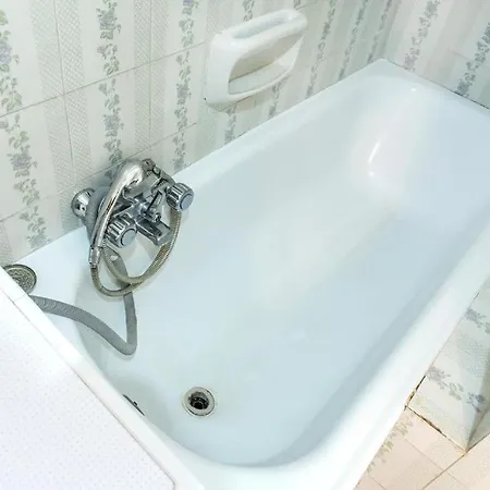 Apartament Trilocale A 50mt Dal Mare, - M077 *